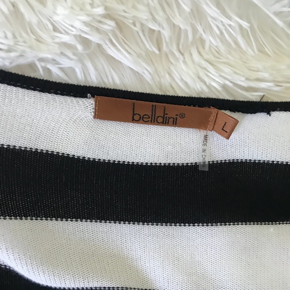 modern striped throw over - Picture 4 of 4